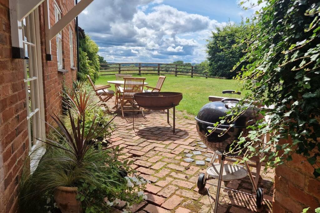 Lilly Hall Hopkiln - Exceptional 3 Bed Cottage In Ledbury Herefordshire Exterior photo